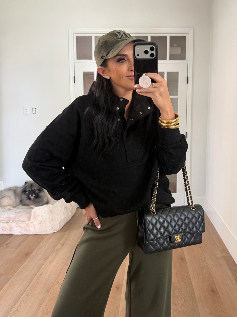 Black sweatshirt small